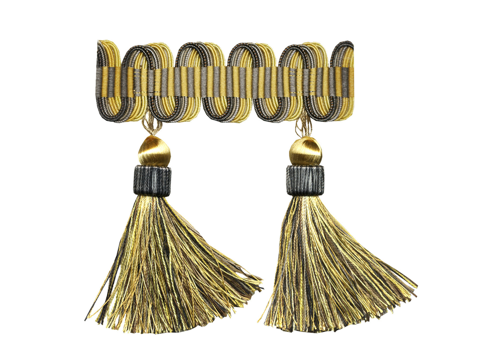 10017/22 Бахрома с шариками и кисточками