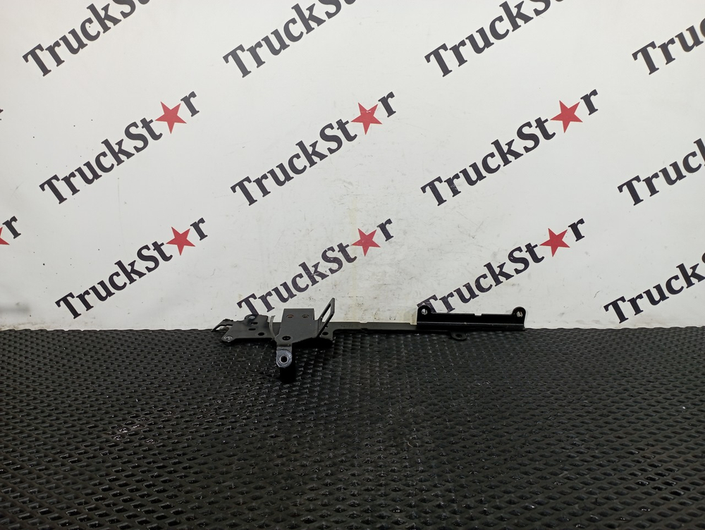 Кронштейн проводки 2021г.