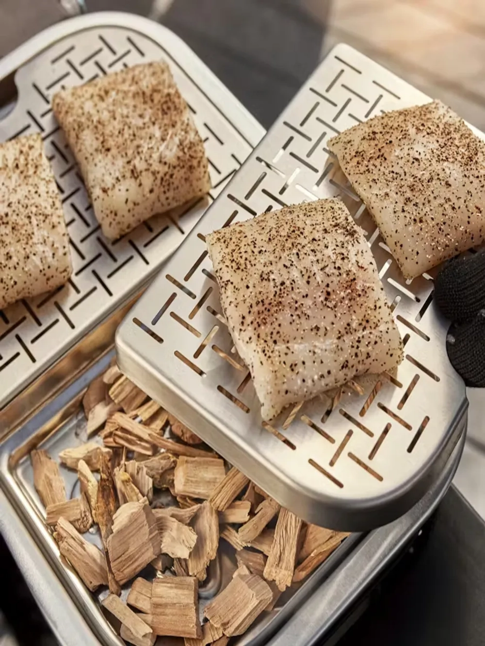 Электрический гриль Weber Lumin Compact