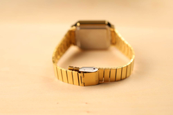 Часы Casio A100WEG-9AEF