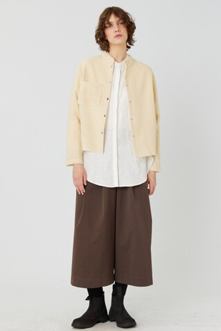 Жакет с карманом из молочного жаккарда