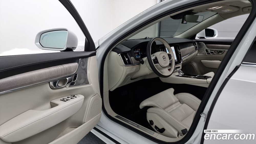 Volvo S90 T8 AWD Ultimate Bright (01.2023)