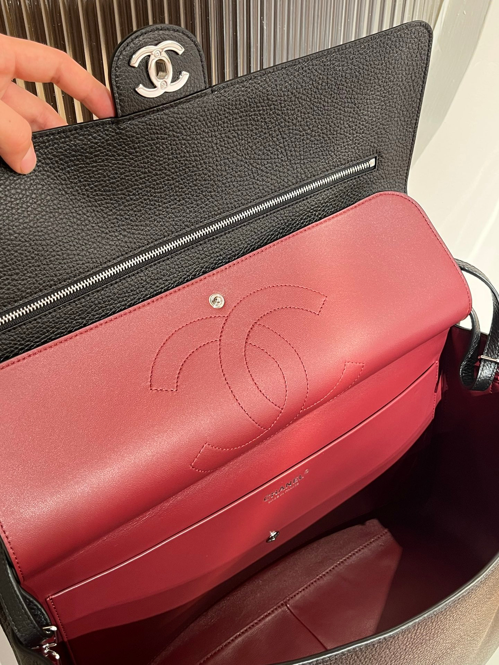 Chanel Maxi Flapbag 38 cm