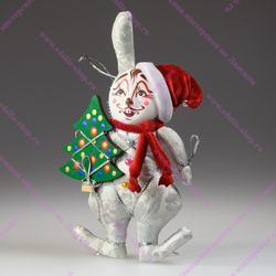 Ёлочная игрушка Кролик новогодний с ёлкой