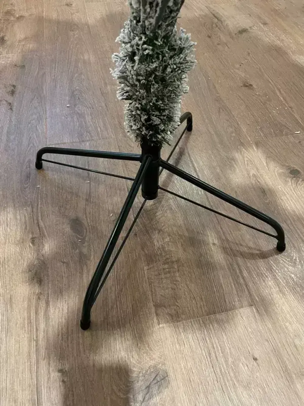 Заснеженная елка «Аляска» GT (Литая хвоя) 210 см / 2,1 м