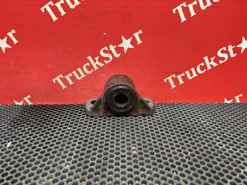 Кронштейн переднего стабилизатора