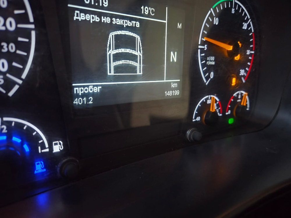 Foton AUMAN 4x2 Седельный тягач EST A 1846 AMT (Дизельный, 11,8 л, АТ, 470 л.с.)