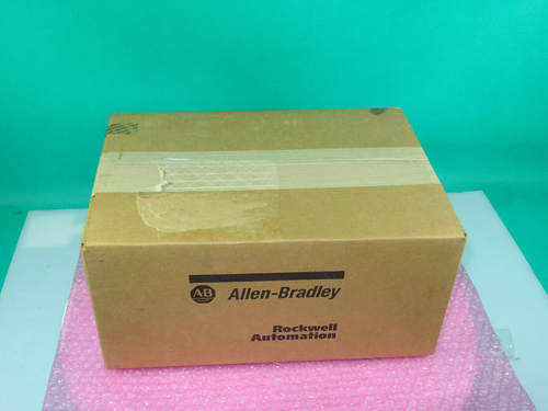 Allen-Bradley 2711P-K7C4D8