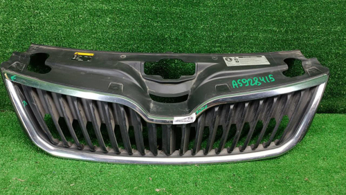 Решетка радиатора Skoda Rapid 1 (2012-2020)