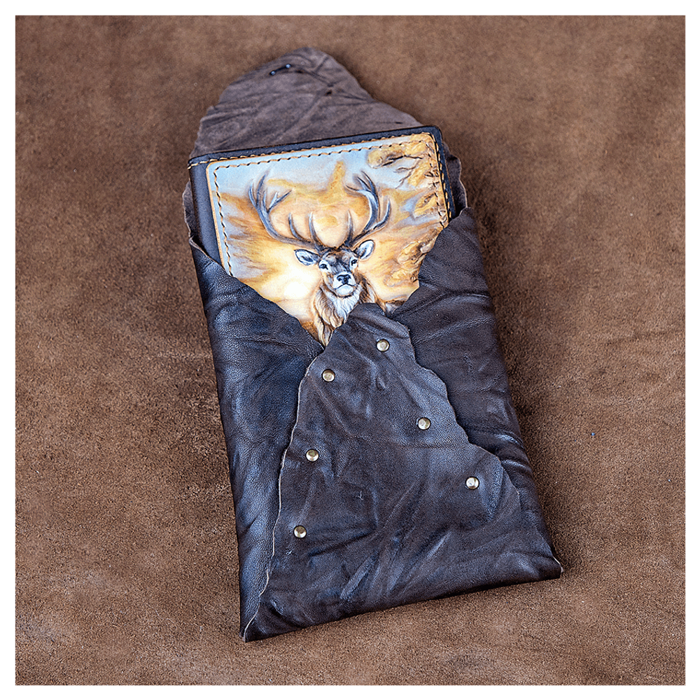 Кожаная обложка на паспорт «Сохатый»