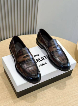 Лоферы Berluti