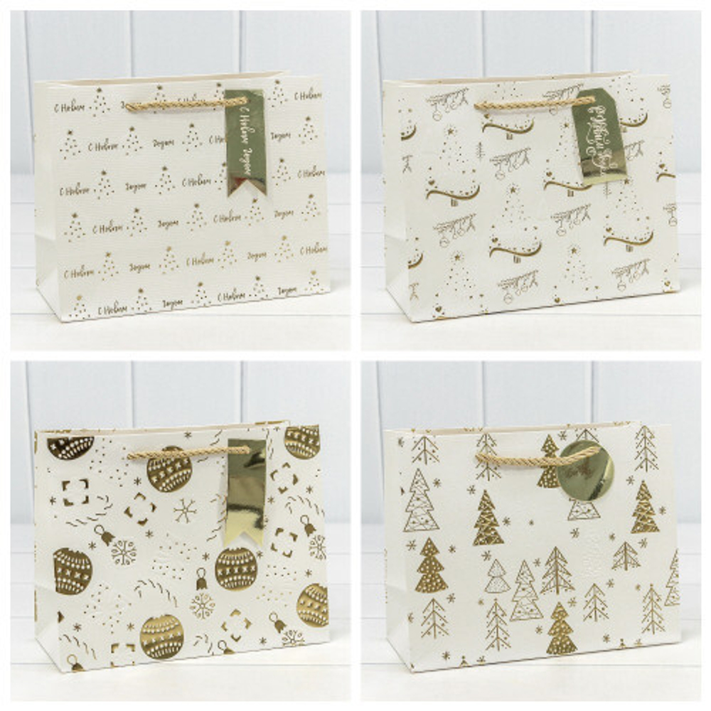 Пакет подарочный 23 х 18 х 10 см Набор 4 шт "Новый год" с тиснением (Белый)