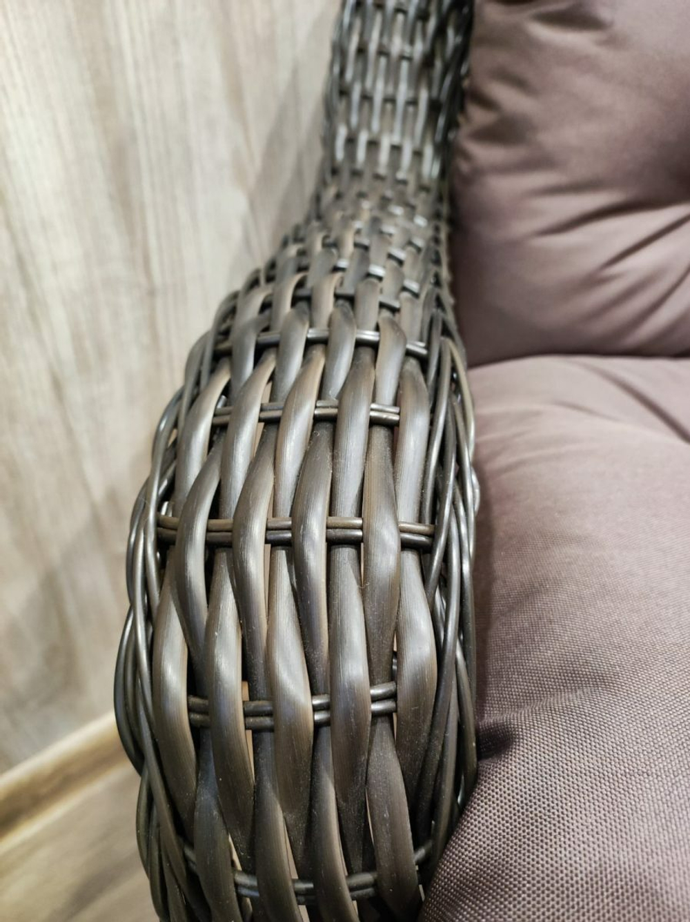 Кресло из искусственного ротанга МЭДИСОН НЬЮ «MEDISON NEW» с подушками на сидение и спинку