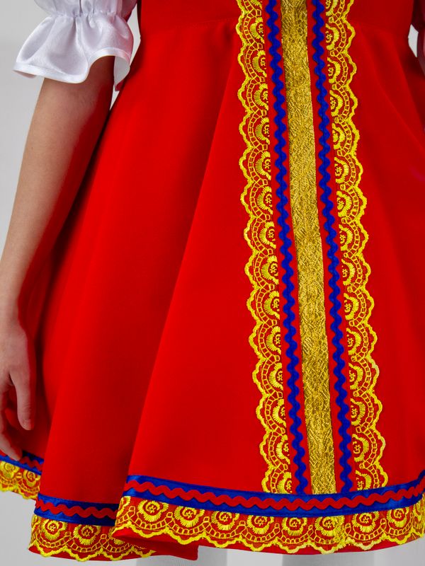 цвет красный