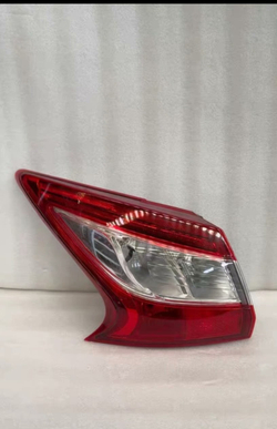 Задний левый фонарь Nissan Tiida 2019-2022 оригинал