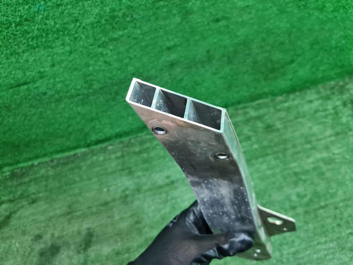 Кронштейн панели передней Mercedes GLC X253 15-22