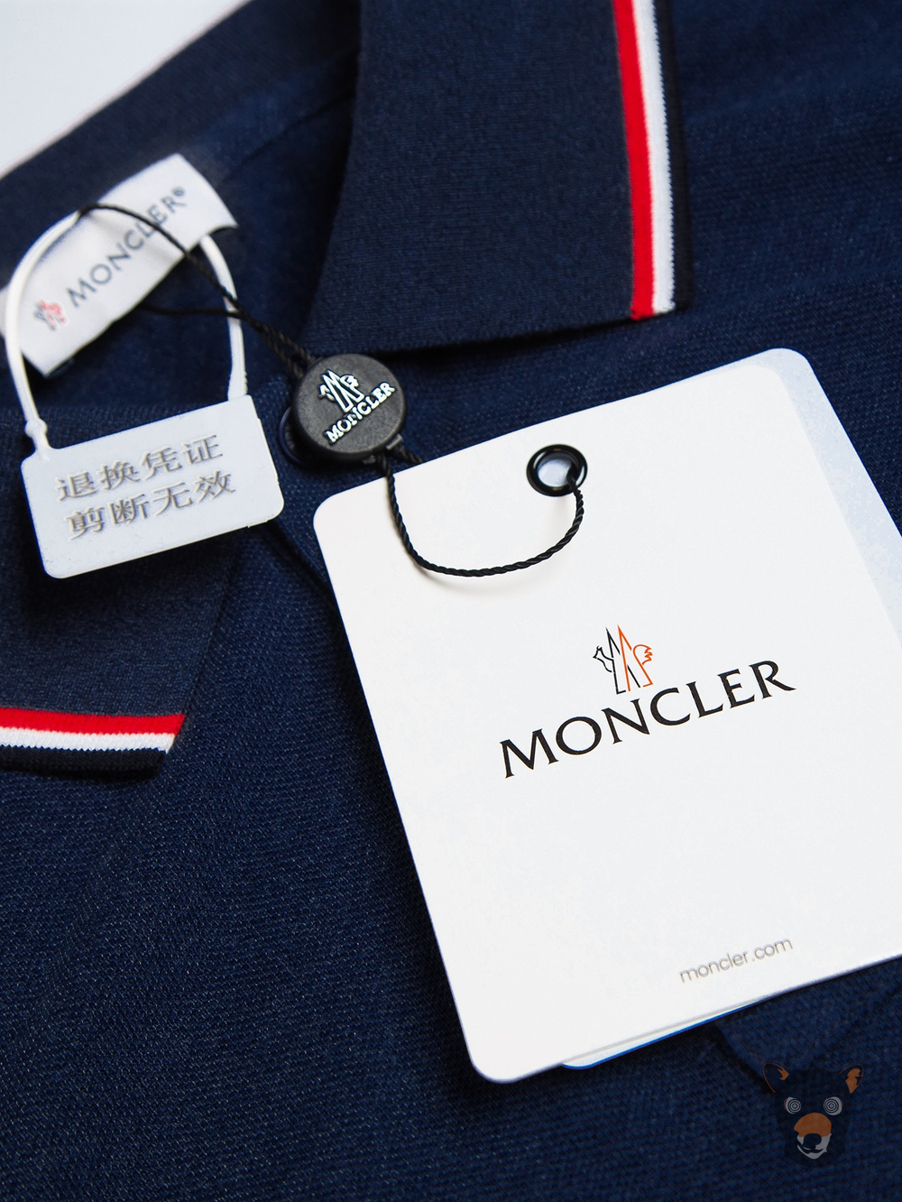 Поло Moncler