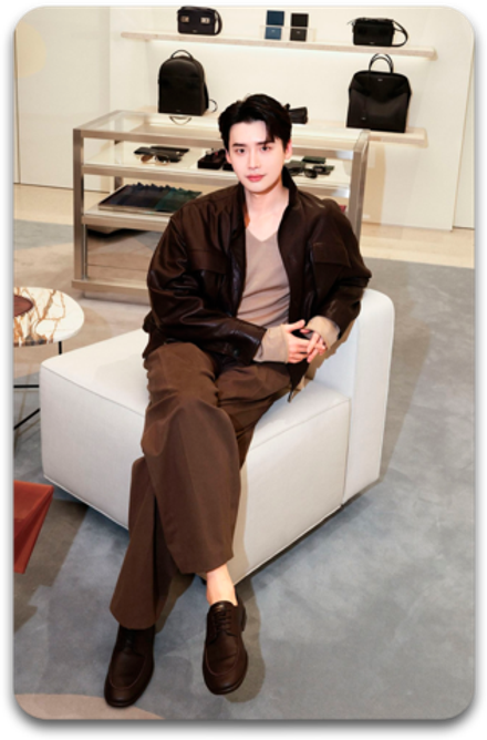 Карта #1492 / Lee Jongsuk