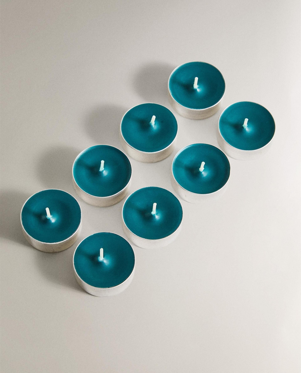 Zara Home - Набор свечей tealight winter cypress (упаковка из 8 шт.),