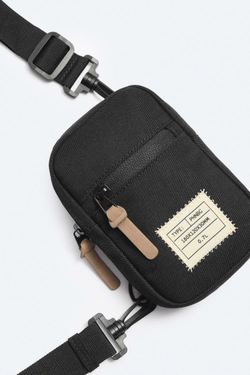 ZARA НЕБОЛЬШАЯ СУМКА В ГОРОДСКОМ СТИЛЕ, ЧЕРНЫЙ