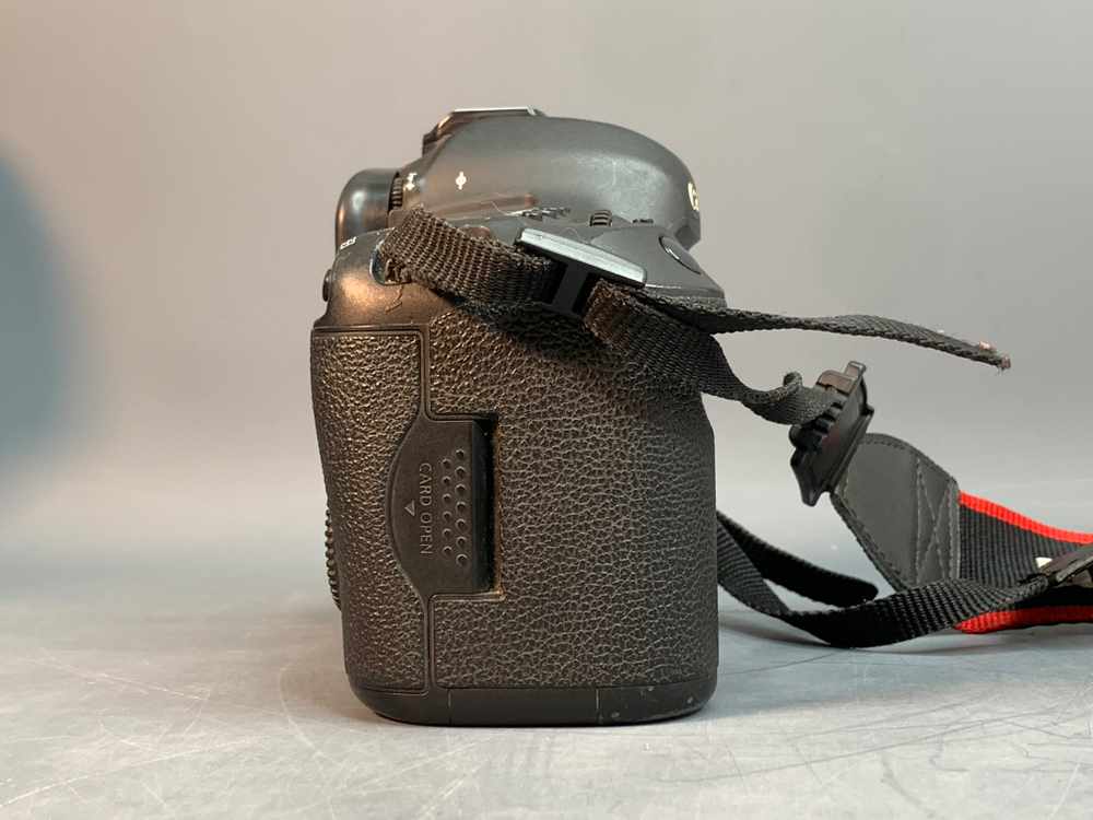Canon EOS 5D Mark III body 84.105 Кадров