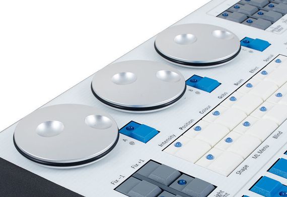 AVOLITES Titan Mobile Console