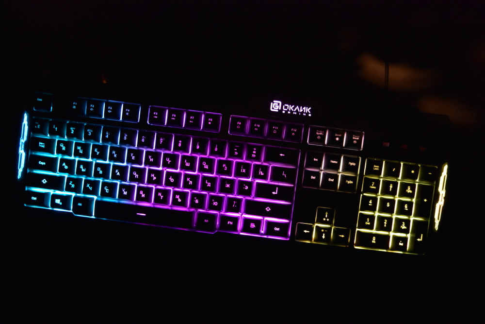 Клавиатура игровая проводная Оклик 721G RGB