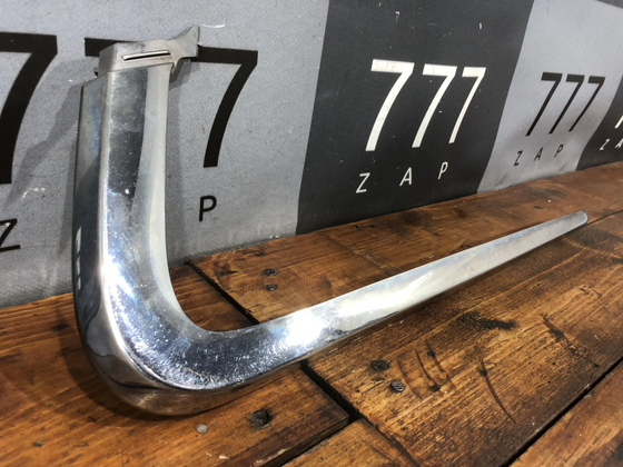 Молдинг переднего бампера правый Lada Vesta 15-22 Б/У Оригинал 8450008669