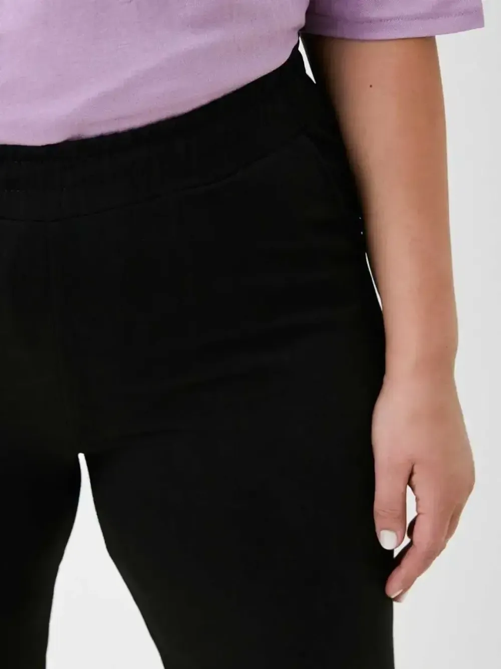 Спортивные брюки