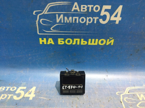 Часы салонные TOYOTA CARINA 1992
