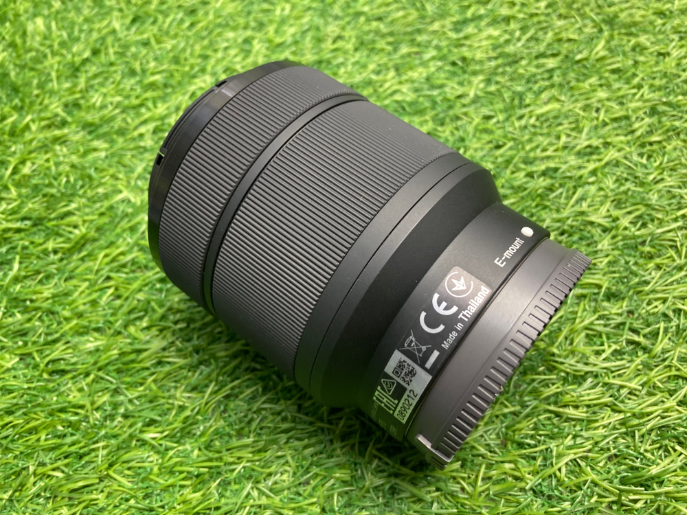 Sony FE 28-70mm 3.5-5.6 OSS