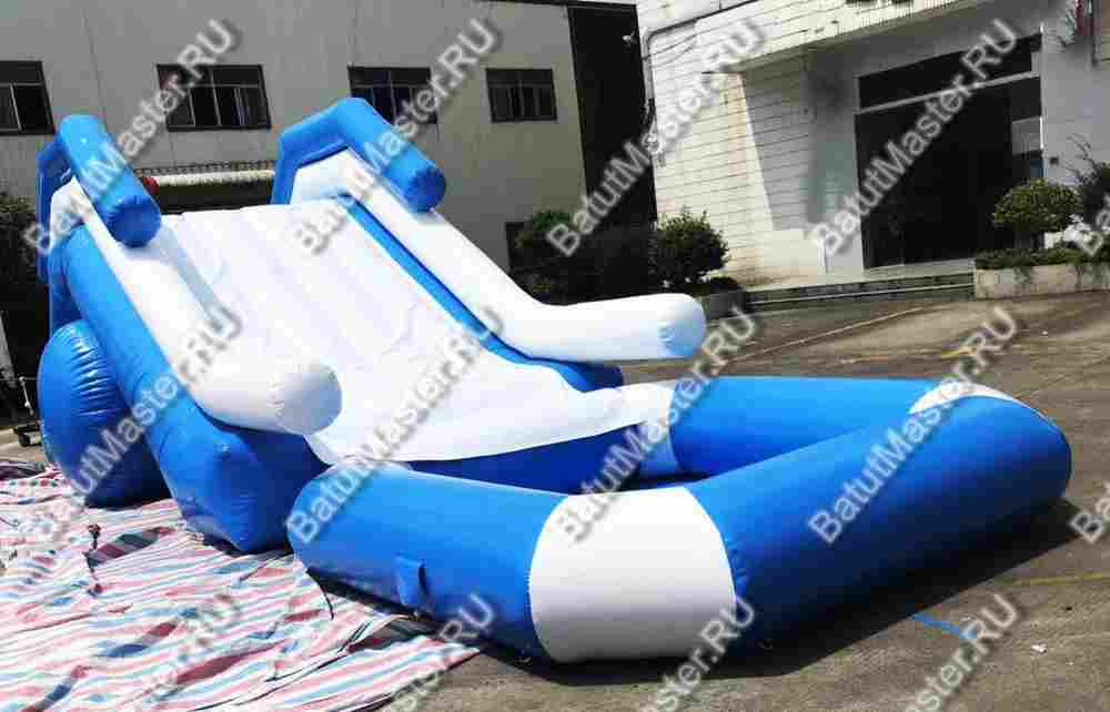 Надувная прямая водная горка с бассейном «Пляжный рай», 9*3*3 м, герметичная бело-синяя