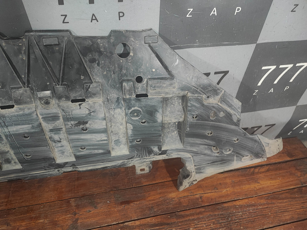 Защита (пыльник) двигателя Volvo XC60 2 16-нв Б/У Оригинал 32296392