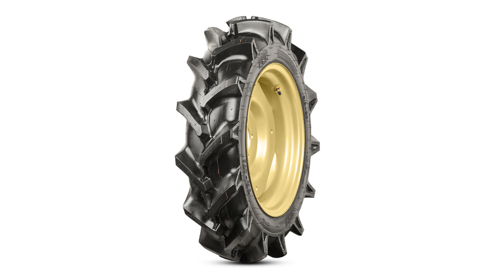 Комплект резины с дисками STD agri для Solis 26 7.00-14 / 8.3-24