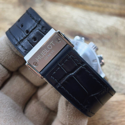 Часы Hublot
