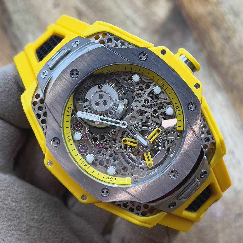 Часы Hublot