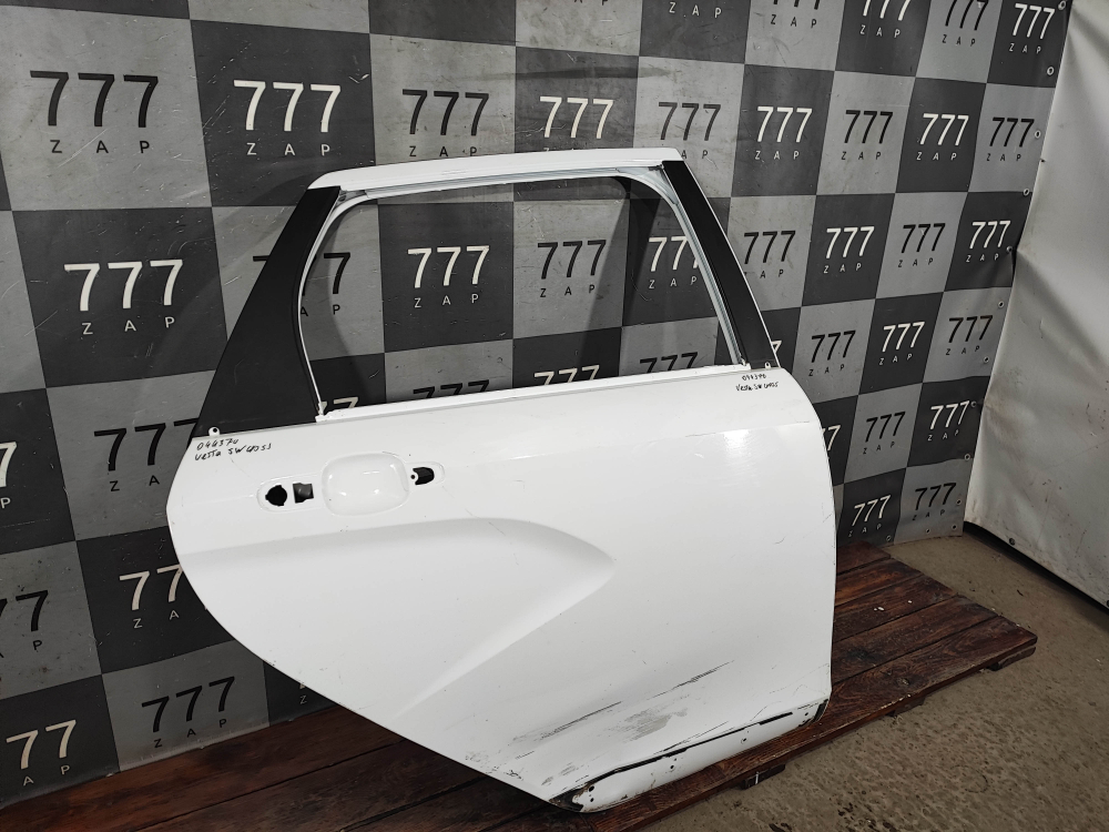 Дверь задняя правая LADA Vesta SW Cross 15-нв Б/У Оригинал 8450102345