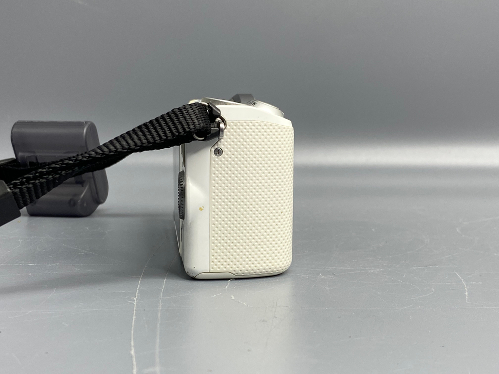 Sony NEX-5R Kit 18-55mm 26.600 кадров