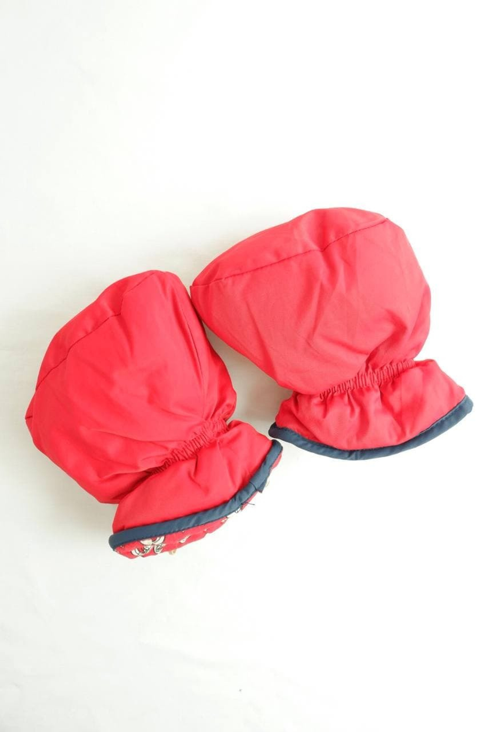 Варежки яркие на 6-9 месяцев