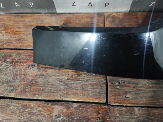 Накладка переднего бампера левая Tank 500 21-нв Б/У Оригинал 2803105XKV3AA