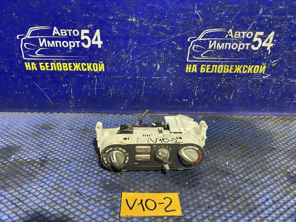 Блок управления климат-контролем NISSAN TINO 2001