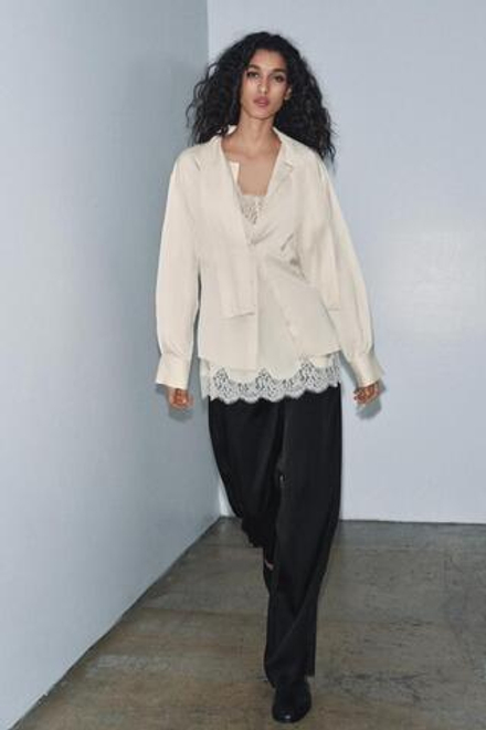 ZARA КОМБИНИРОВАННАЯ АТЛАСНАЯ БЛУЗА ZW COLLECTION, КРЕМОВЫЙ