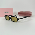 Солнцезащитные очки Miu Miu