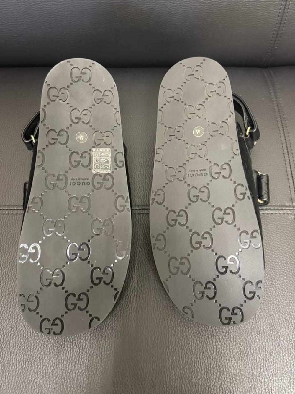 Сандалии Gucci