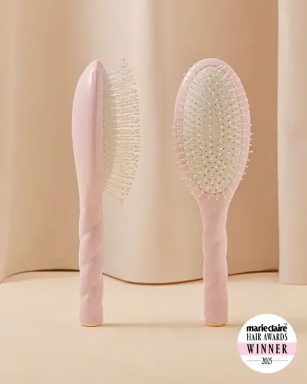 La Bonne Brosse N.04 The Miracle Detangling Scalp Brush