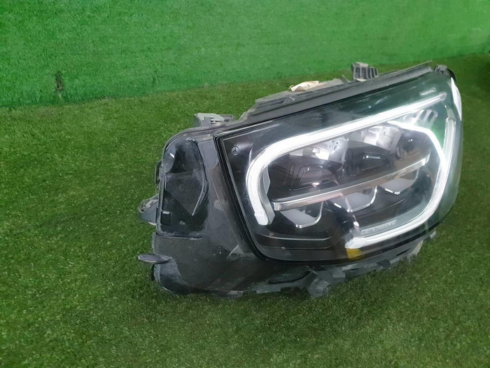 Фара левая Mercedes GLC X253 (2019-2022) LED
