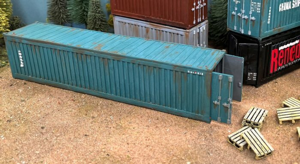 REN-SHIP40 Shipping Container & 8 Pallets (40FT)