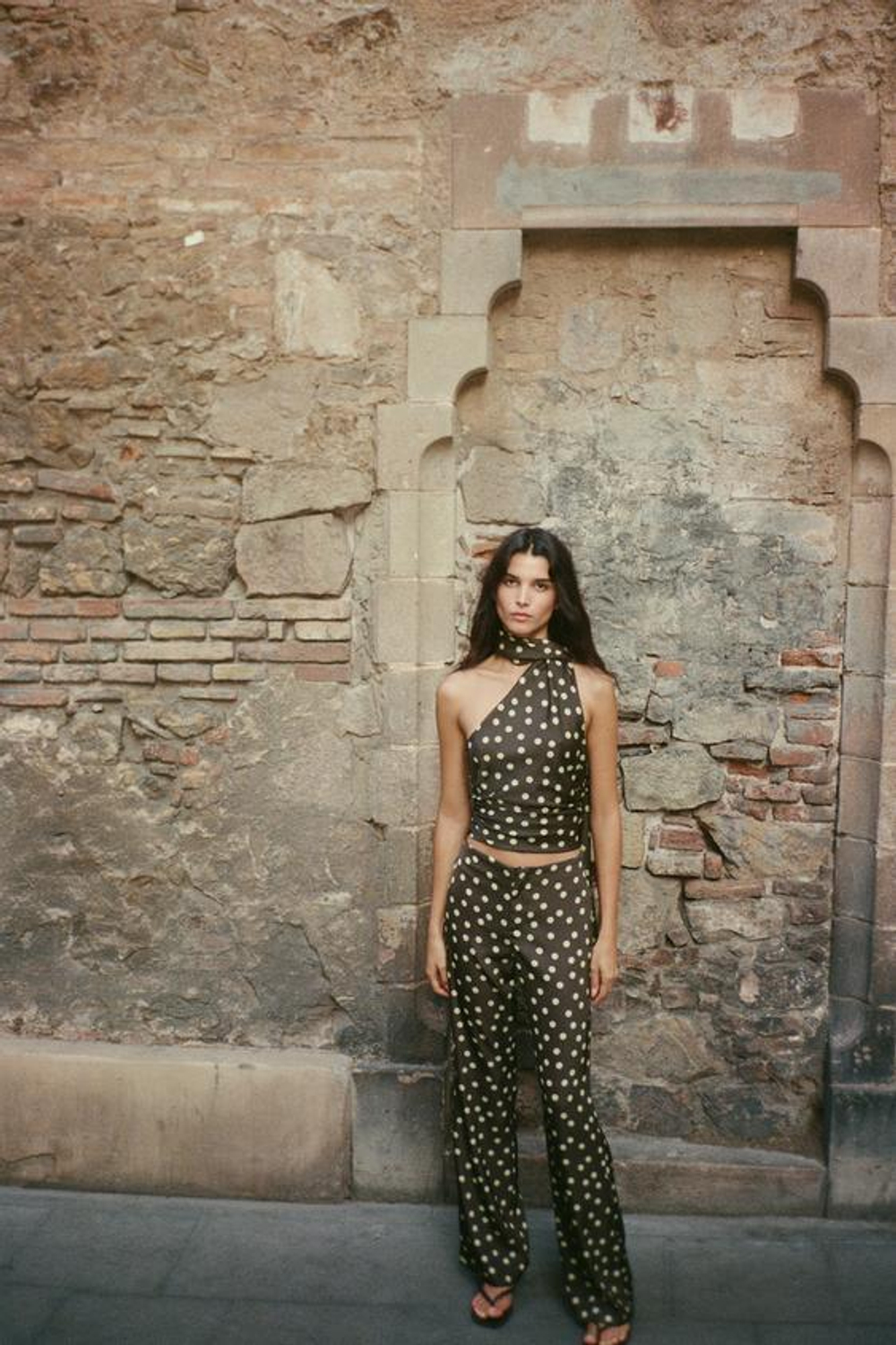 ZARA АТЛАСНЫЕ БРЮКИ КЛЕШ, ЗЕЛЕНЫЙ