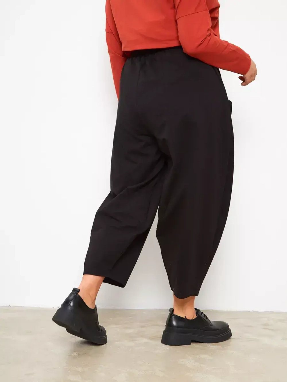 Штаны бананы оверсайз широкие черный