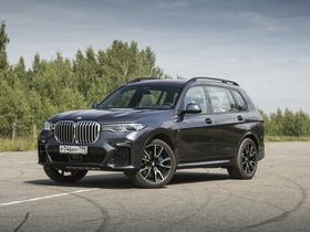 X7